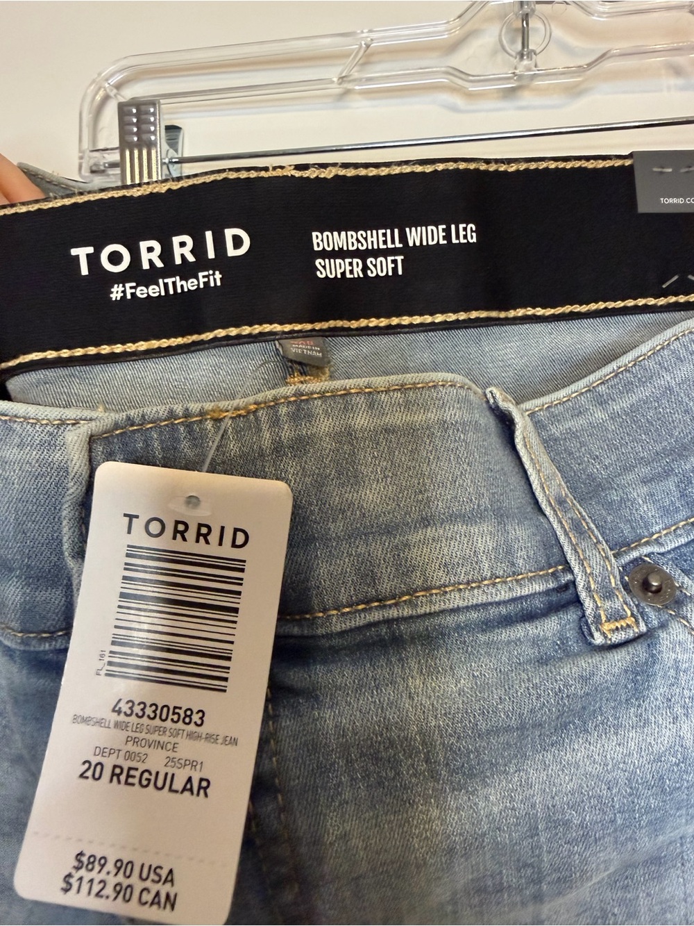 Torrid Bombshell Wide Leg Super Soft Jeans in Light Blue Regular Length - Picture 2 of 2